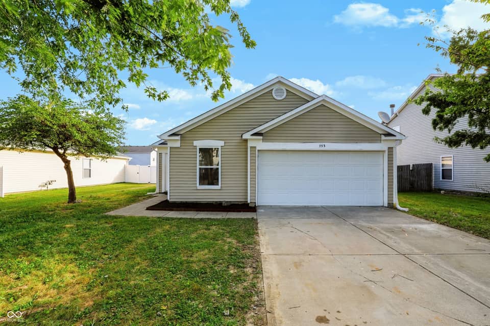 753 Indigo Court, Greenfield, IN 46140, photo 1 of 38