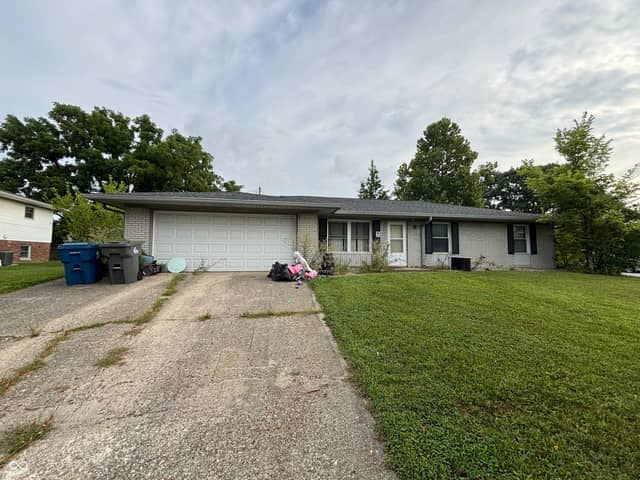9230 Stardust Drive, Indianapolis, IN 46229, photo 2 of 23