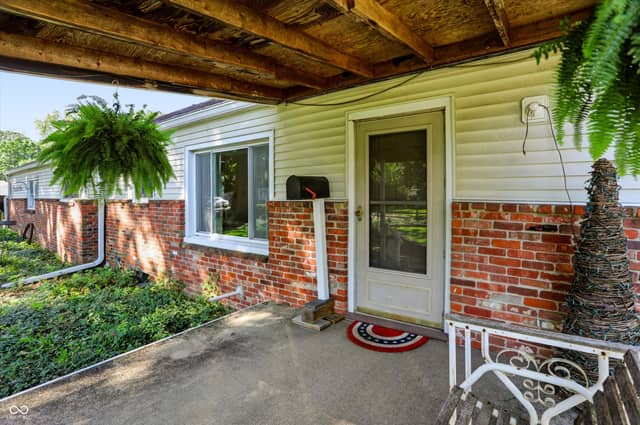 4504 N Longworth Avenue, Indianapolis, IN 46226, photo 5 of 28