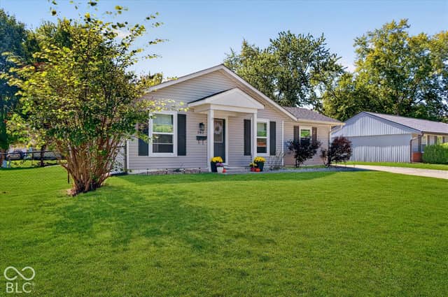 283 Bittersweet Drive, Whiteland, IN 46184, photo 5 of 26