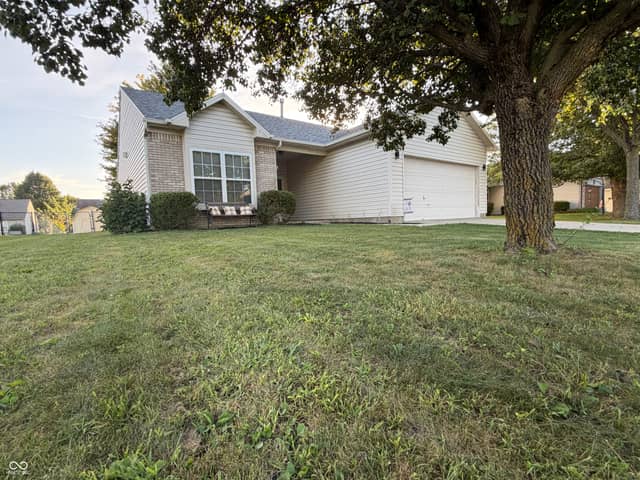 1360 Evergreen Drive, Greenfield, IN 46140, photo 4 of 22