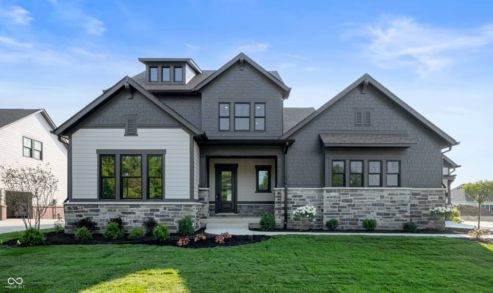 1421 Chatham Hills Boulevard, Westfield
