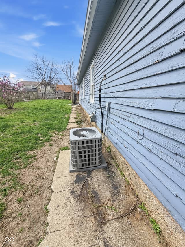 2148 Ransdell Street, Indianapolis, IN 46225, photo 5 of 35