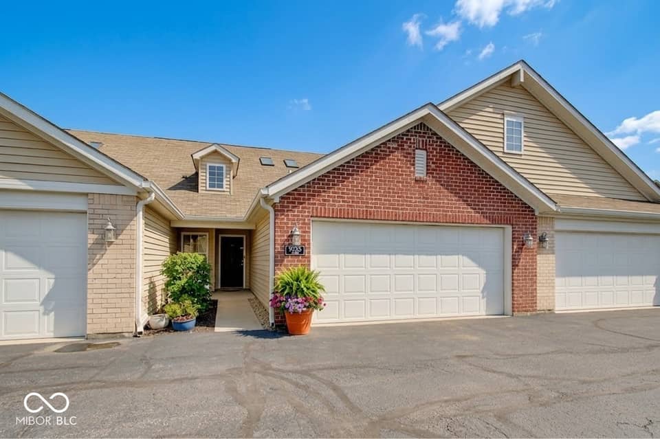 9733 Windy Lane #103, Fishers