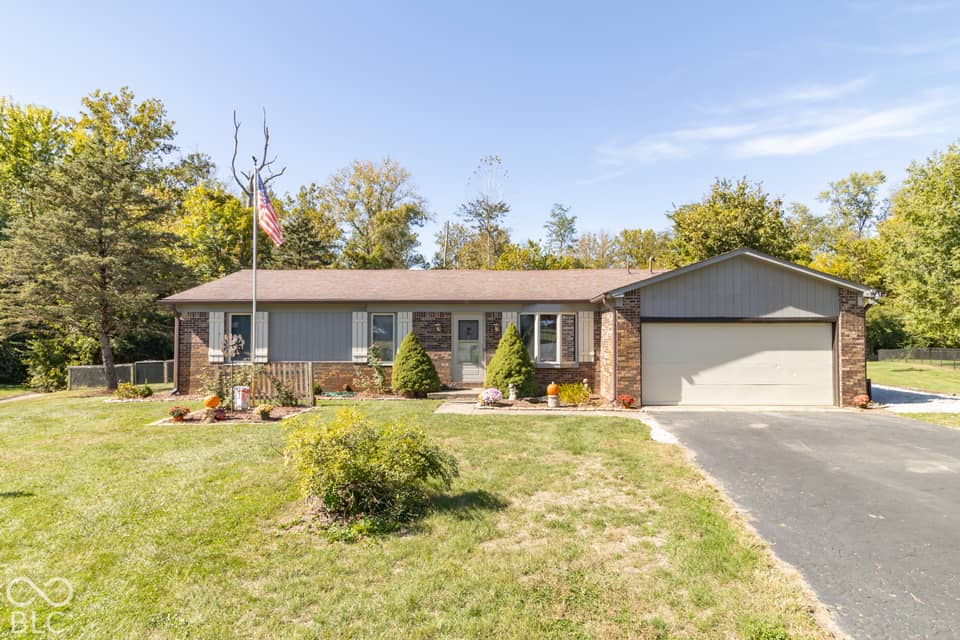 2422 Osman Lane, Greenfield, IN 46140, photo 1 of 34