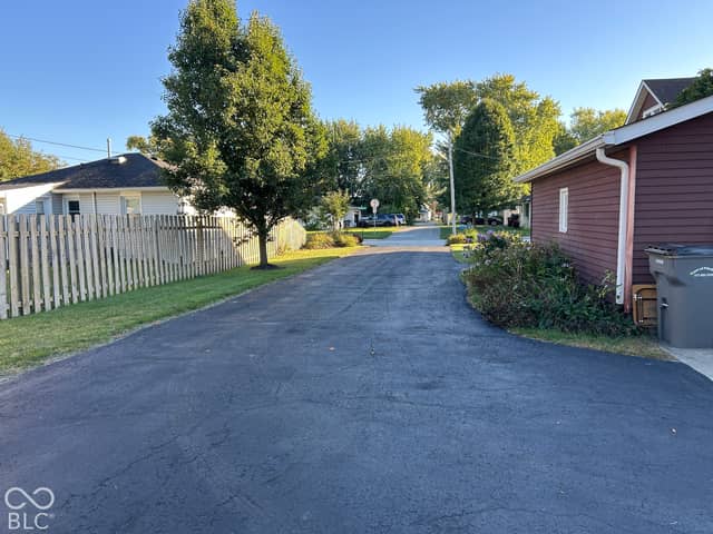502 Osborne Avenue, Pittsboro, IN 46167, photo 4 of 16