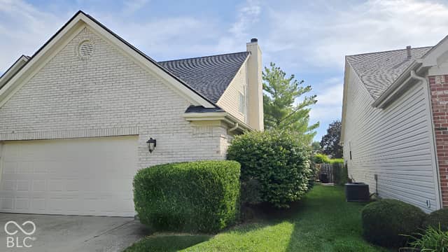 10737 Emery Way, Fishers, IN 46037, photo 4 of 31