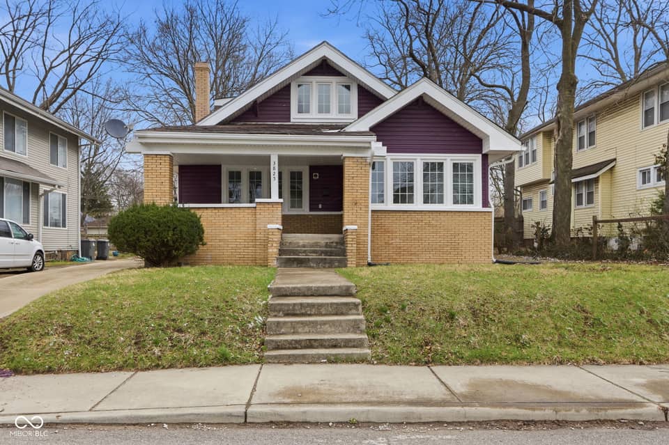 3825 Carrollton Avenue, Indianapolis