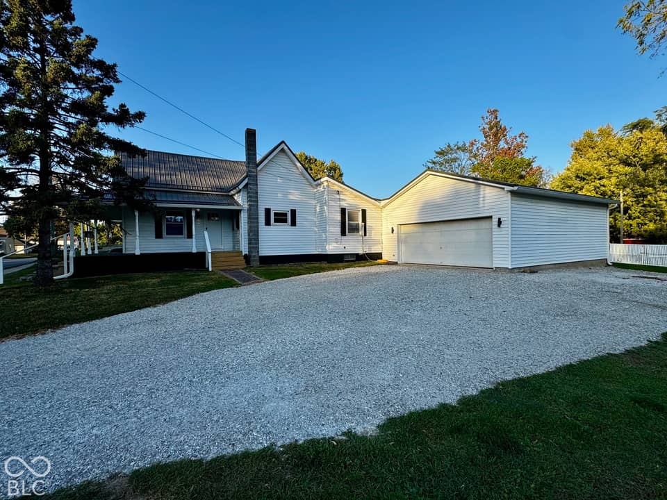 806 Mill Street, Crawfordsville, IN 47933, photo 1 of 30