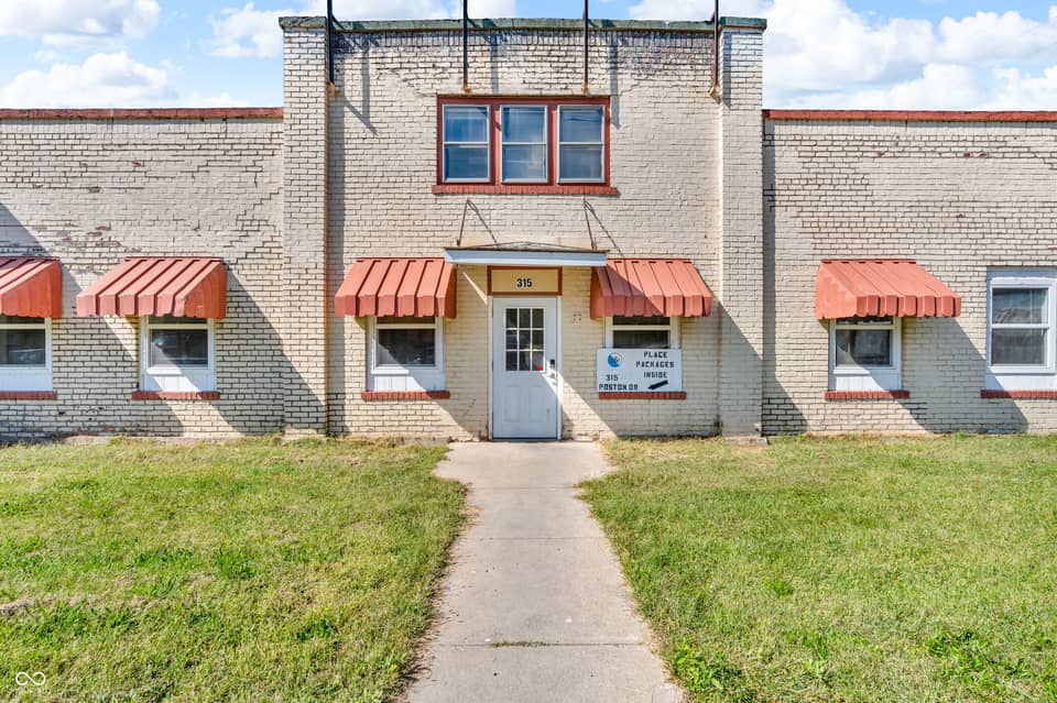 315 Poston Drive, Crawfordsville
