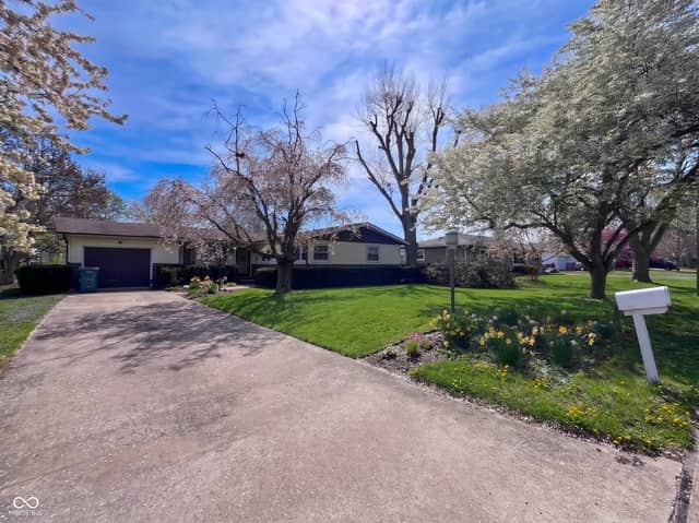 8 Eastgate Drive, Crawfordsville, IN 47933, photo 3 of 34