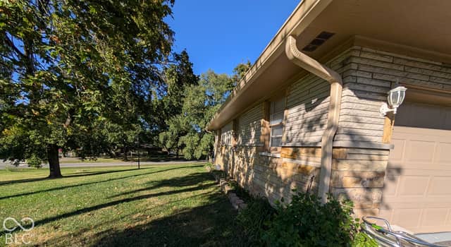 2060 E Thompson Road, Indianapolis, IN 46227, photo 3 of 42