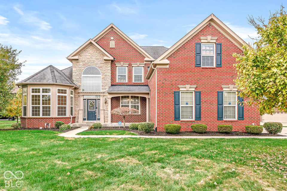 10527 Serra Vista Point, Fishers, IN 46040, photo 1 of 66