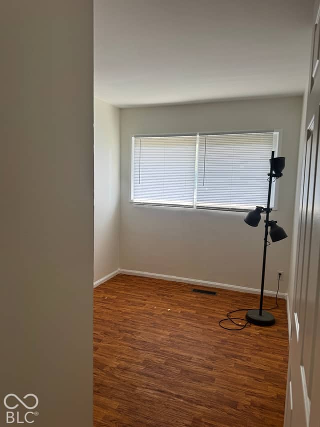 4744 E 32nd Street, Indianapolis, IN 46218, photo 5 of 11
