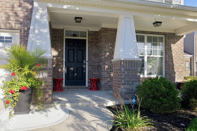 4911 Blue Marlin Way, Indianapolis, IN 46239, photo 5 of 34