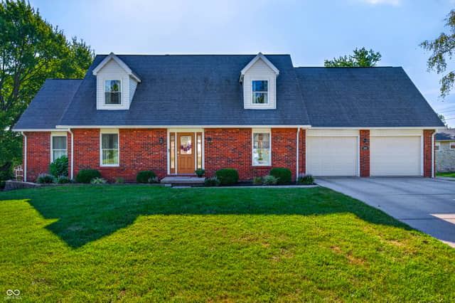 2019 N Lakeview Drive, Seymour, IN 47274, photo 3 of 49