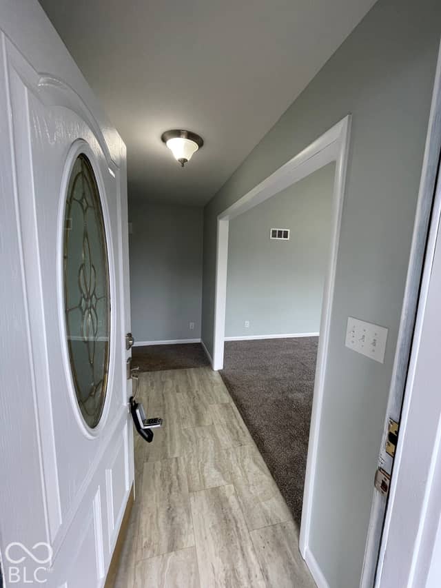 465 Manor Drive, Seymour, IN 47274, photo 5 of 41