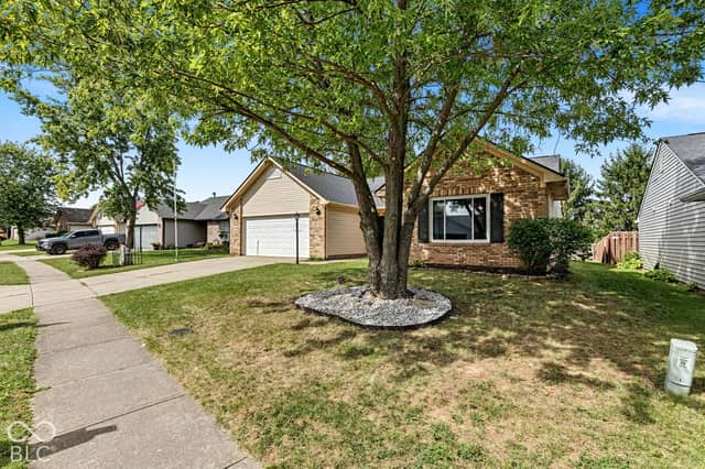 214 E Pine Ridge Drive, Westfield, IN 46074, photo 3 of 47