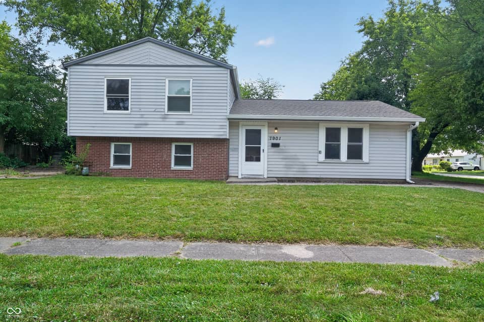 7901 E 35th Street, Indianapolis, IN 46226, photo 1 of 23