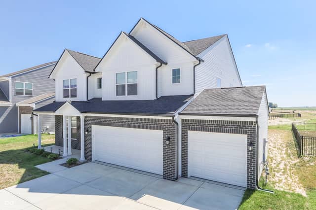 1261 Pegasus Drive, Franklin, IN 46131, photo 3 of 62