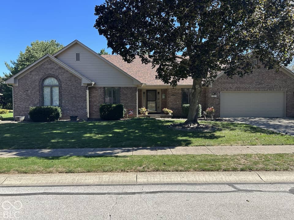 575 Keeler Drive, Avon, IN 46123, photo 1 of 31