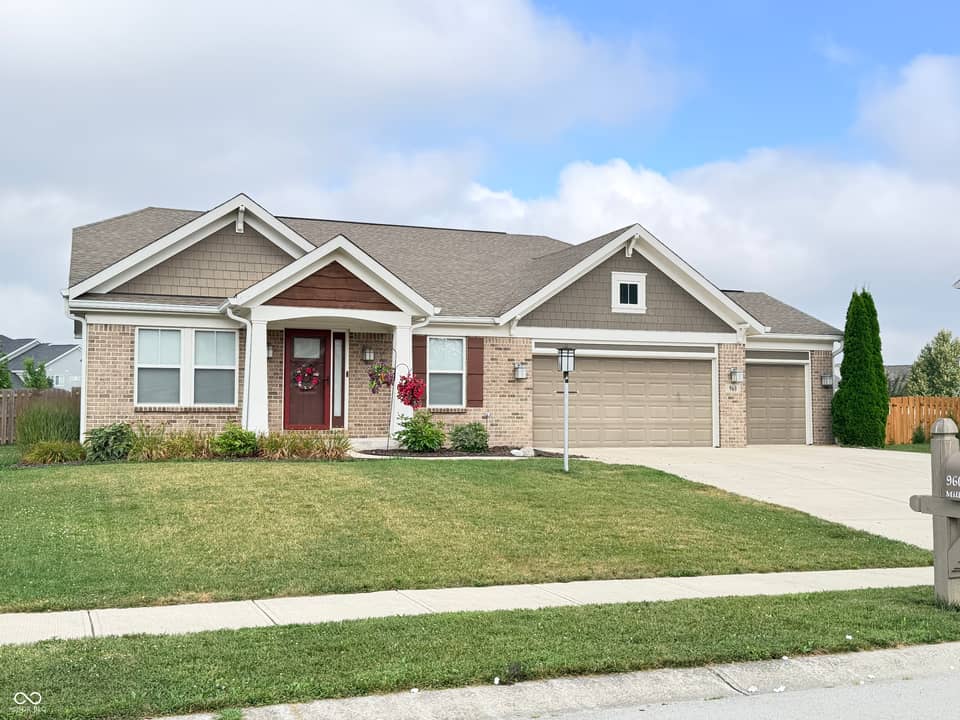 960 Miller Court, Greenfield, IN 46140, photo 1 of 35