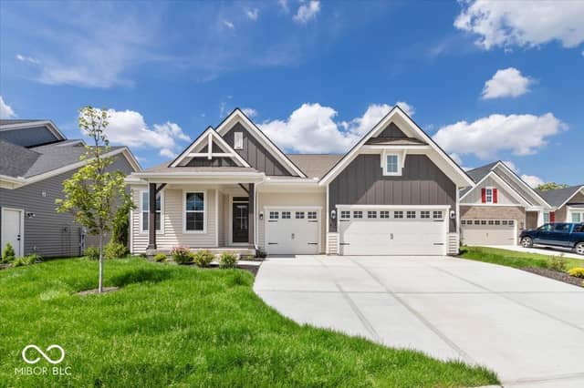 572 Firefly Court, Greenfield, IN 46140, photo 2 of 37