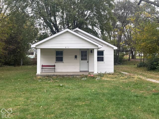 411 N Spencer Drive, Alexandria, IN 46001, photo 2 of 14