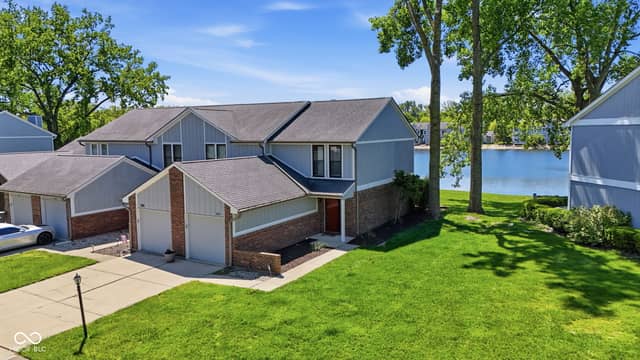 3189 Sandpiper North Drive, Indianapolis, IN 46268, photo 2 of 30