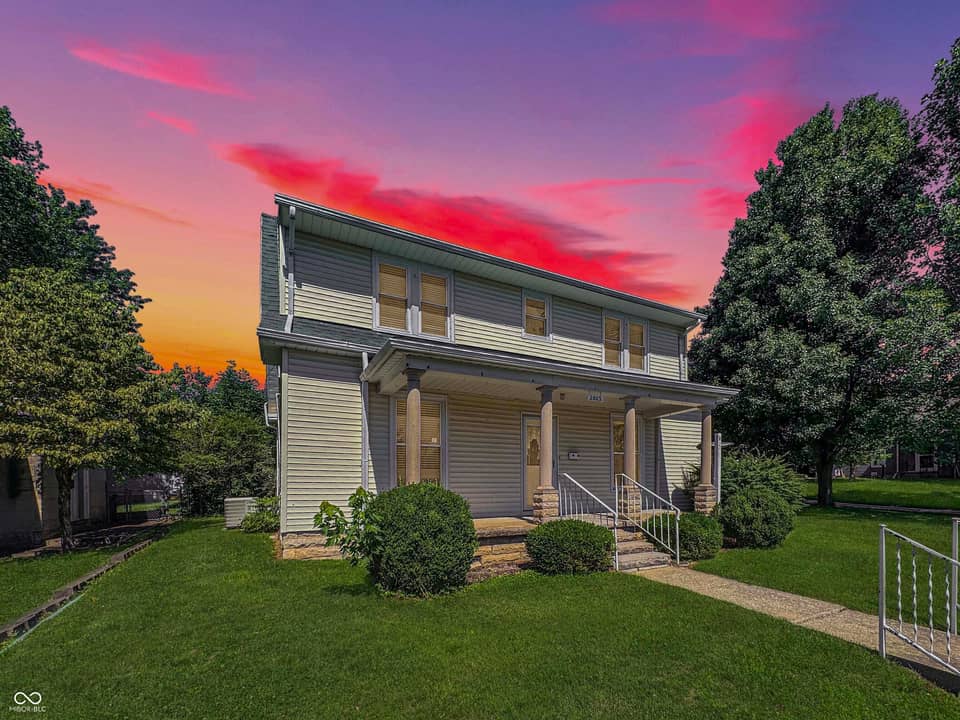 2003 F Street, Bedford