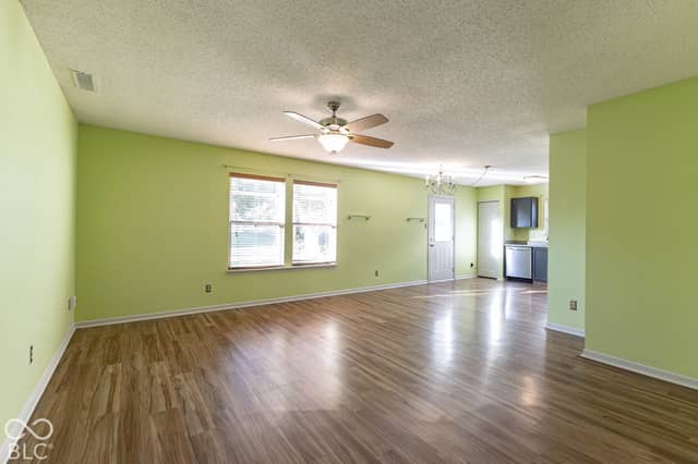 13390 N Largo Court, Camby, IN 46113, photo 5 of 27
