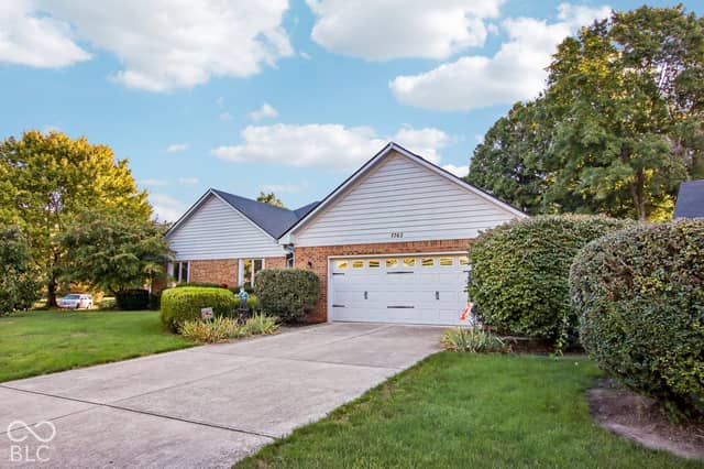 1765 Heather Circle, Indianapolis, IN 46229, photo 5 of 43