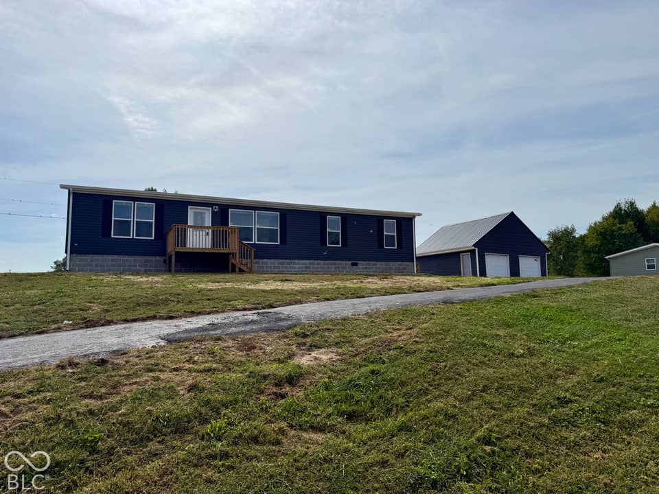 5954 N US HWY 31, Seymour