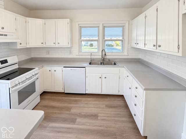 2043 Gerrard Avenue, Indianapolis, IN 46224, photo 2 of 25