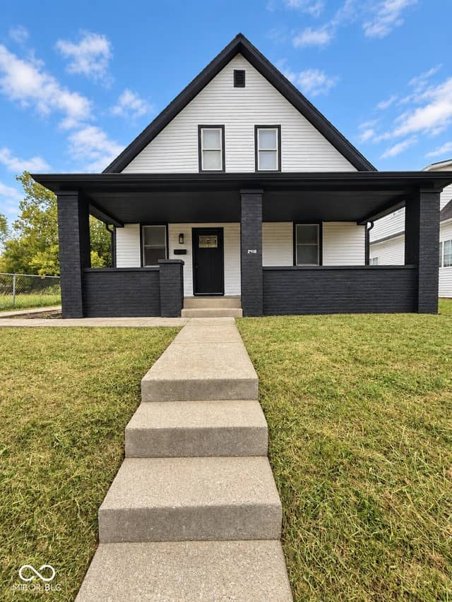 2418 Wheeler Street, Indianapolis, IN 46218, photo 2 of 34