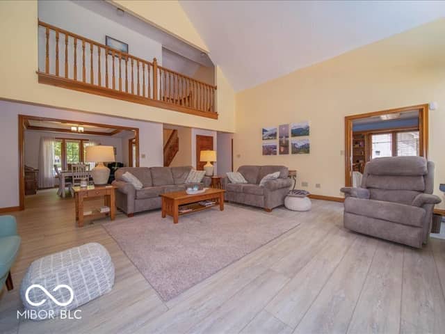 3897 S Woodfield Drive S, New Palestine, IN 46163, photo 5 of 26