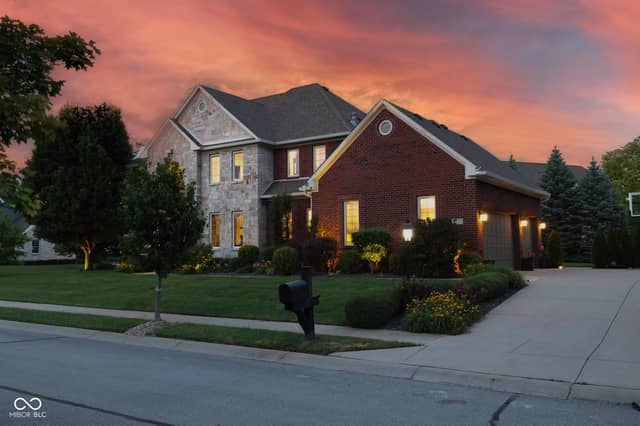 10285 Normandy Court, Fishers, IN 46040, photo 4 of 63