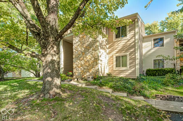 5747 Overcrest Drive, Indianapolis, IN 46237, photo 3 of 38