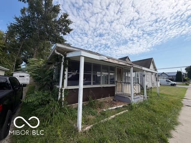 1405 5th Street, Bedford, IN 47421, photo 3 of 15