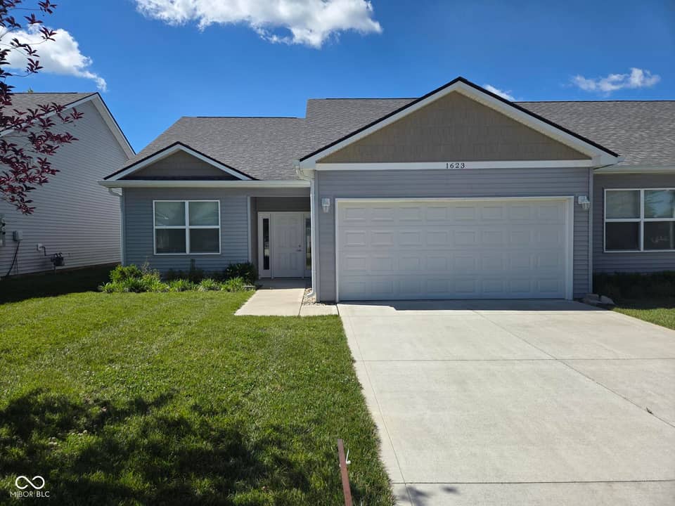 1623 Capra Court, Beech Grove