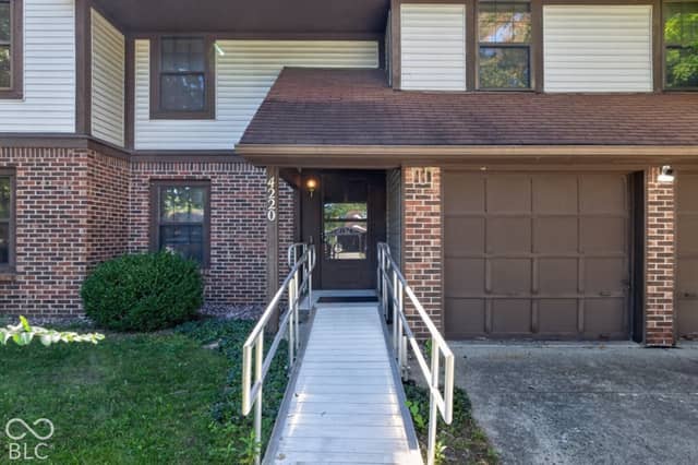 4220 Eagle Bay Circle, Indianapolis, IN 46254, photo 2 of 40