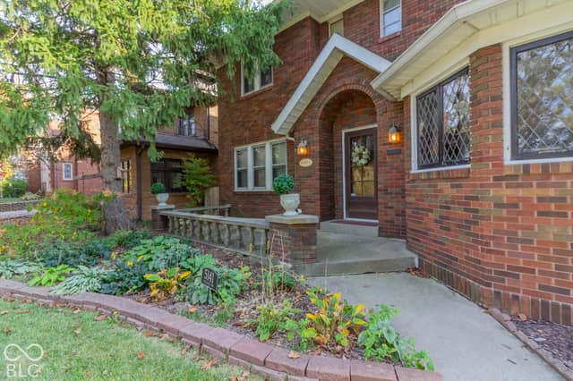 5141 E Pleasant Run Parkway South Drive, Indianapolis, IN 46219, photo 2 of 2