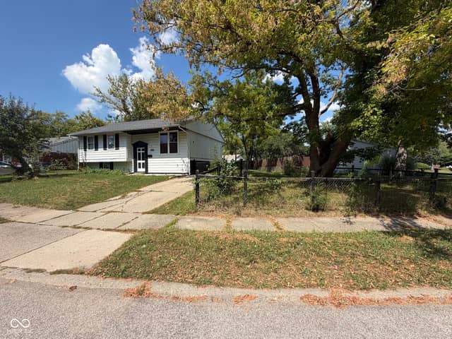9150 E 34th, Indianapolis, IN 46235, photo 3 of 8