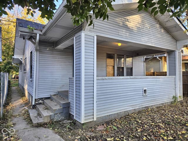 3458 Graceland Avenue, Indianapolis, IN 46208, photo 2 of 20