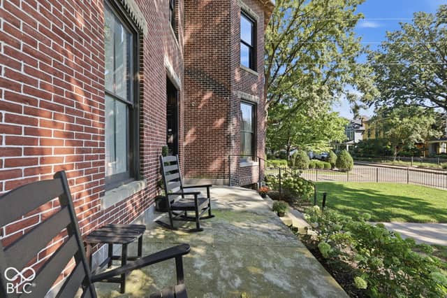 1340 N Park Avenue, Indianapolis, photo 4 of 50
