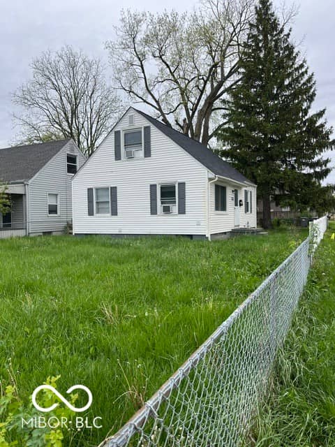 1621 E 46th Street, Indianapolis, IN 46205, photo 3 of 31