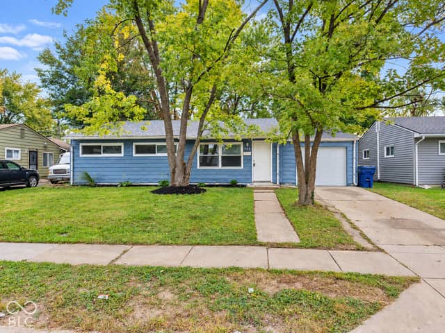 4863 N Katherine Drive, Indianapolis, IN 46226, photo 2 of 27