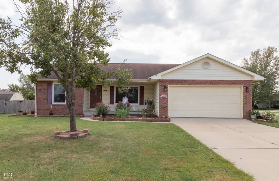 1018 Dunbar Drive, Seymour