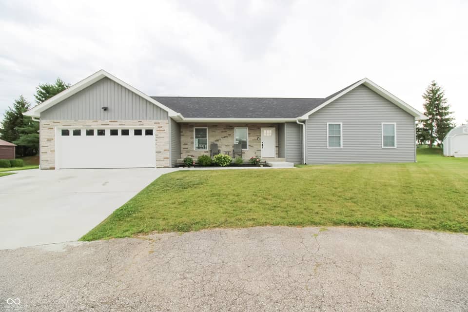 615 Sullivan Court, North Vernon