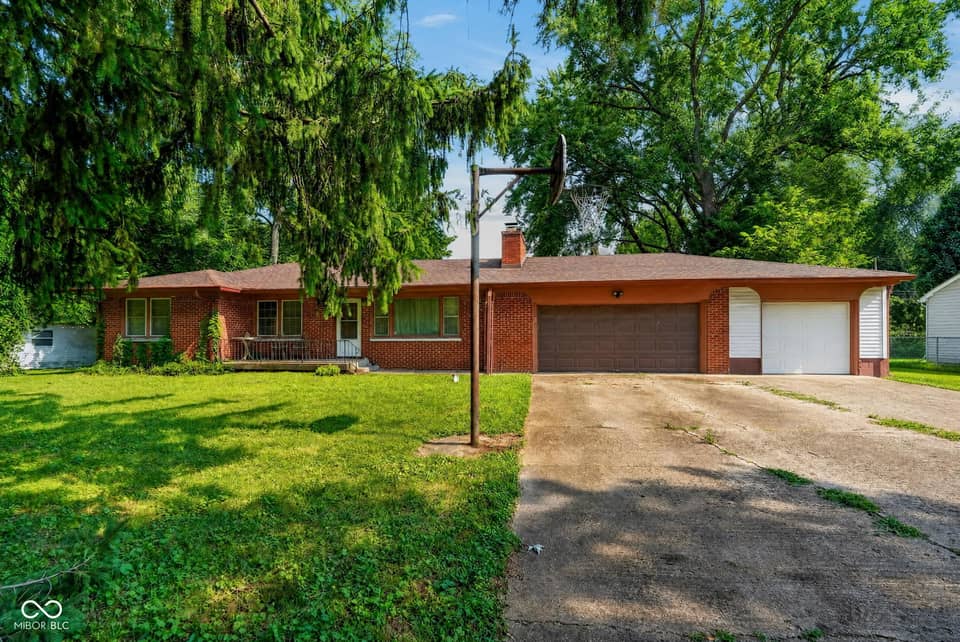 5192 Mount Pleasant North Street, Greenwood